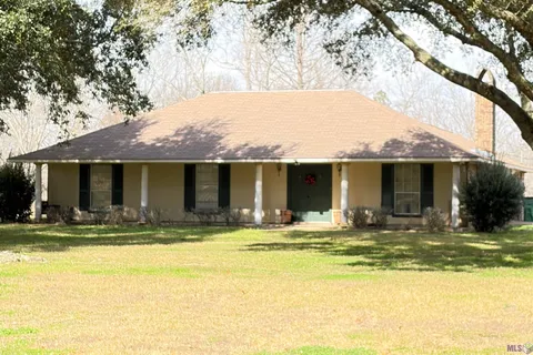 $199,000 | 77360 McBay Drive, Grosse Tete, LA 70740