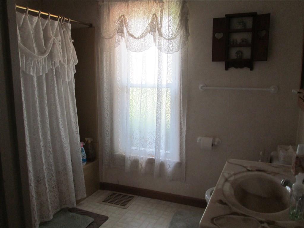 203 Forrester Road Slippery Rock, PA 16057 - Photo 10 of 22 Master Bath