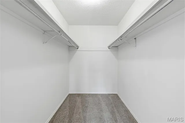 $179,000 | 1511 Hampton Hall Drive, Unit 14, Chesterfield, MO 63017