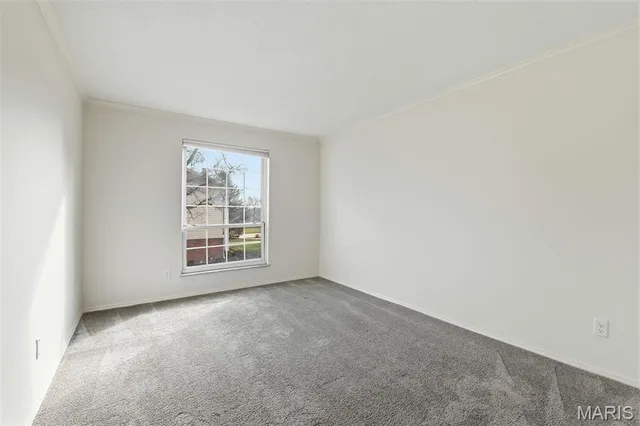 $179,000 | 1511 Hampton Hall Drive, Unit 14, Chesterfield, MO 63017