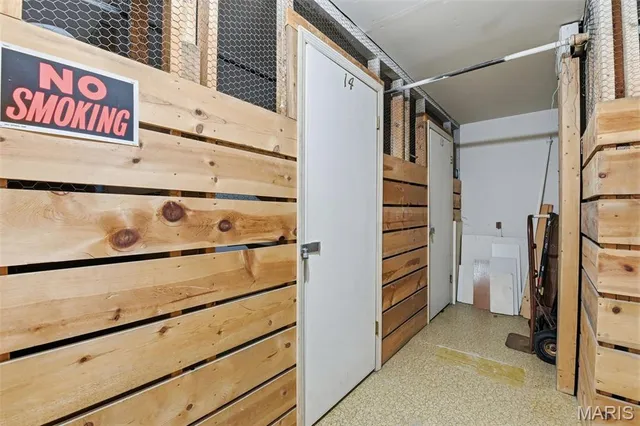 $179,000 | 1511 Hampton Hall Drive, Unit 14, Chesterfield, MO 63017