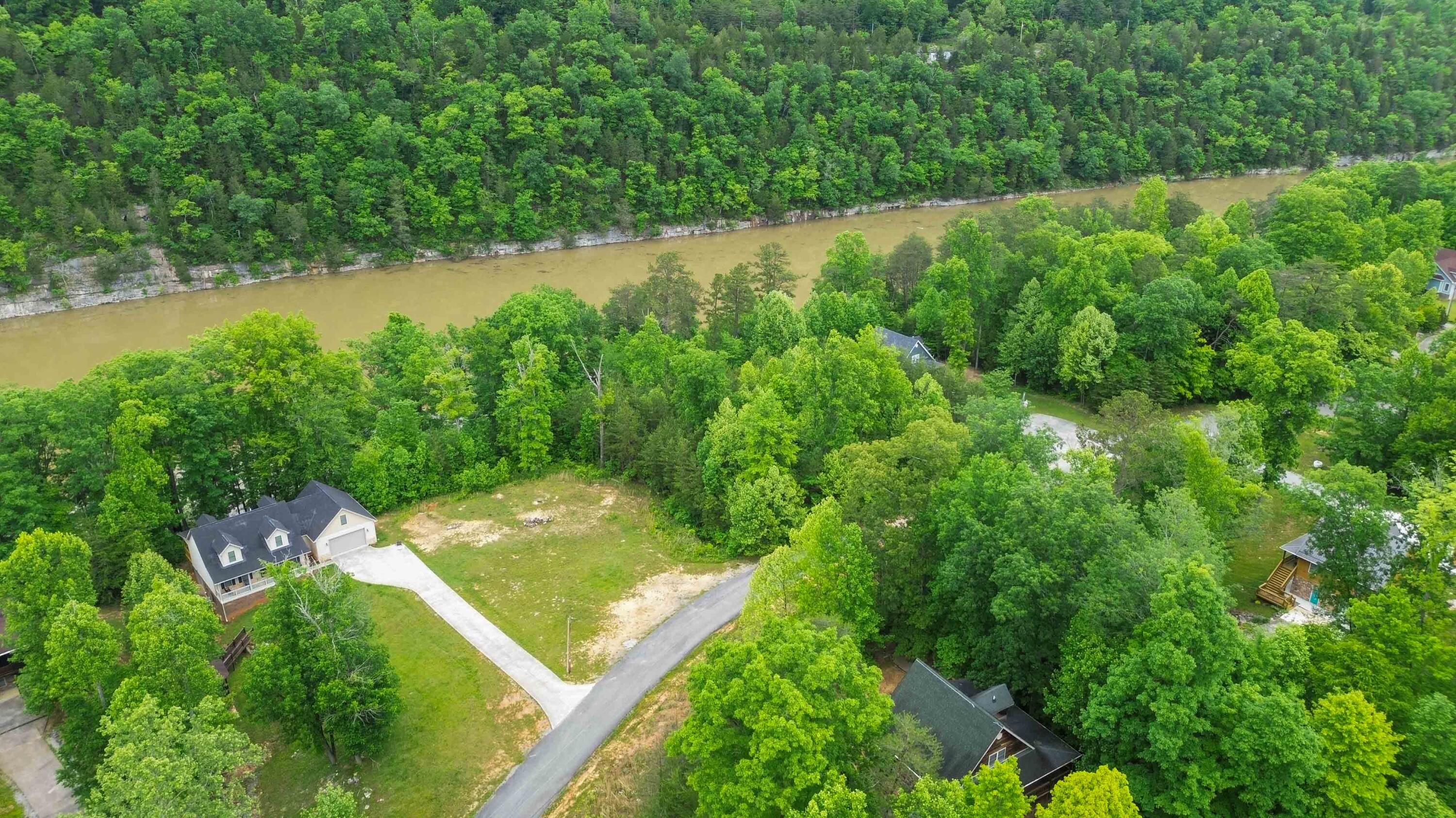 2834 Roberts Bend Road Burnside, KY 42519 - Photo 6 of 22 006
