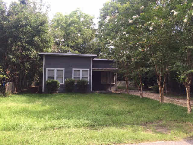 602 West Orchid Avenue Foley, AL 36535 - Photo 1 of 7