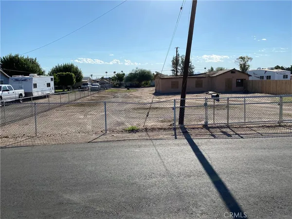 $70,000 | 256 Acacia Avenue, Blythe, CA 92225