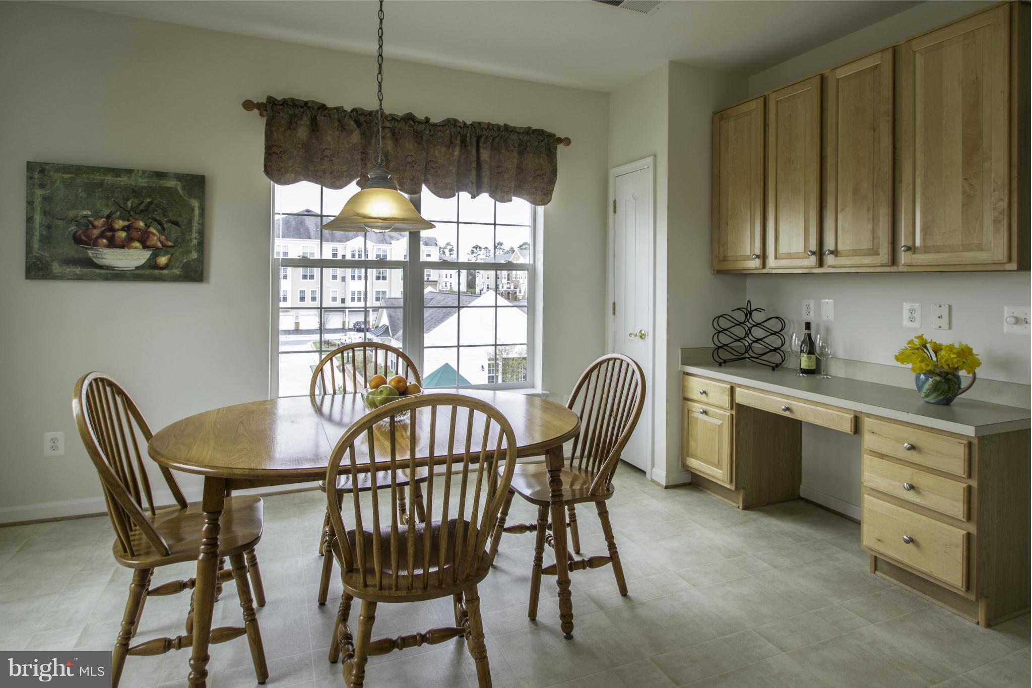 8601 Roaming Ridge Way, Unit 403 Odenton, MD 21113 - Photo 13 of 30 Kitchen