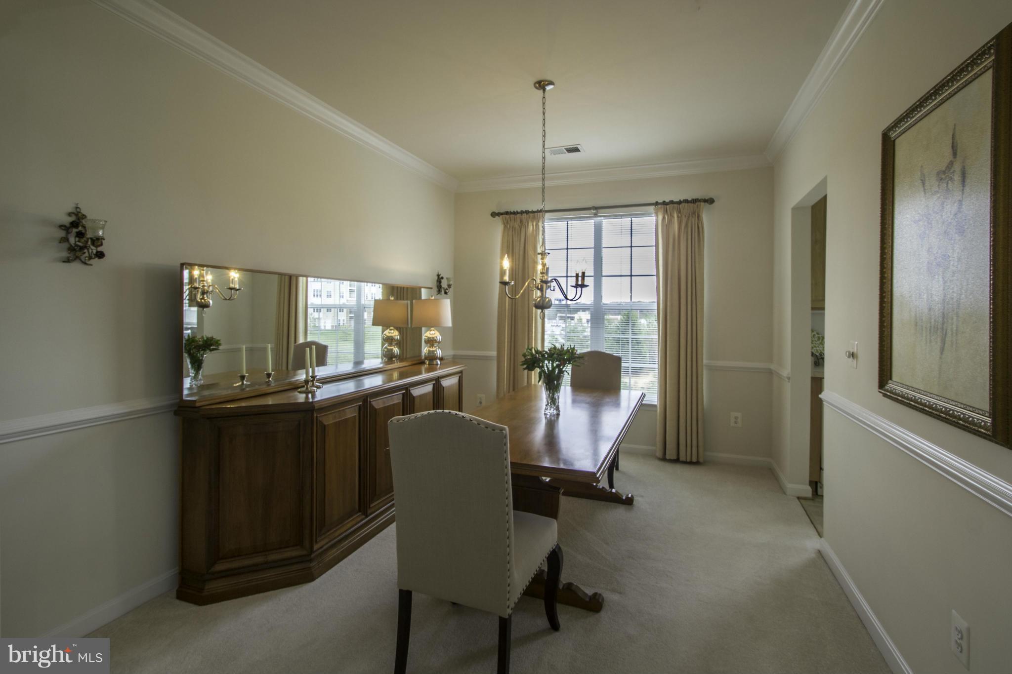 8601 Roaming Ridge Way, Unit 403 Odenton, MD 21113 - Photo 10 of 30 Dining Room
