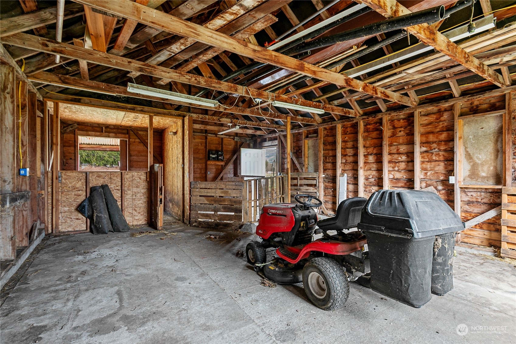 25807 Minkler Road Sedro-Woolley, WA 98284 - Photo 29 of 40 Gallery Image 29