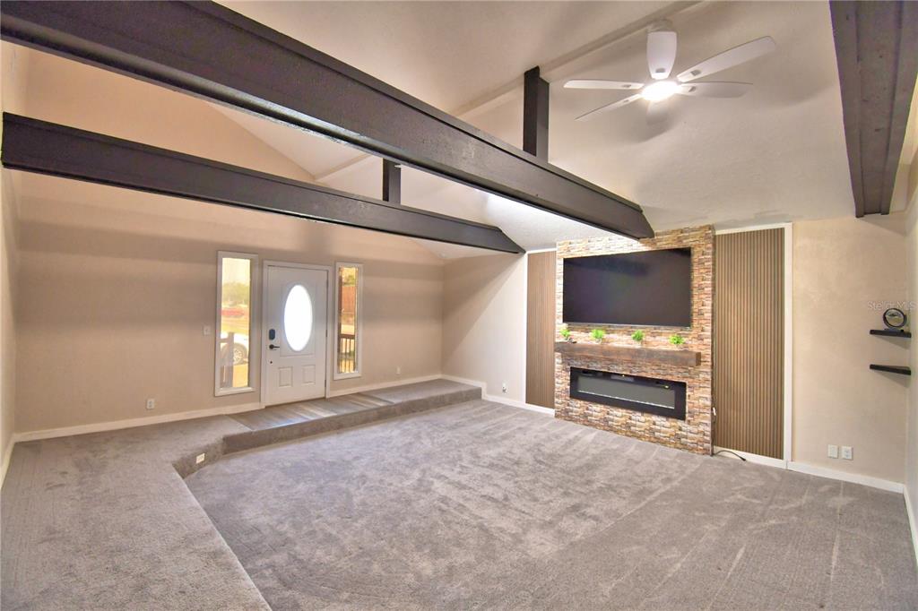 208 Center Street Auburndale, FL 33823 - Photo 4 of 63