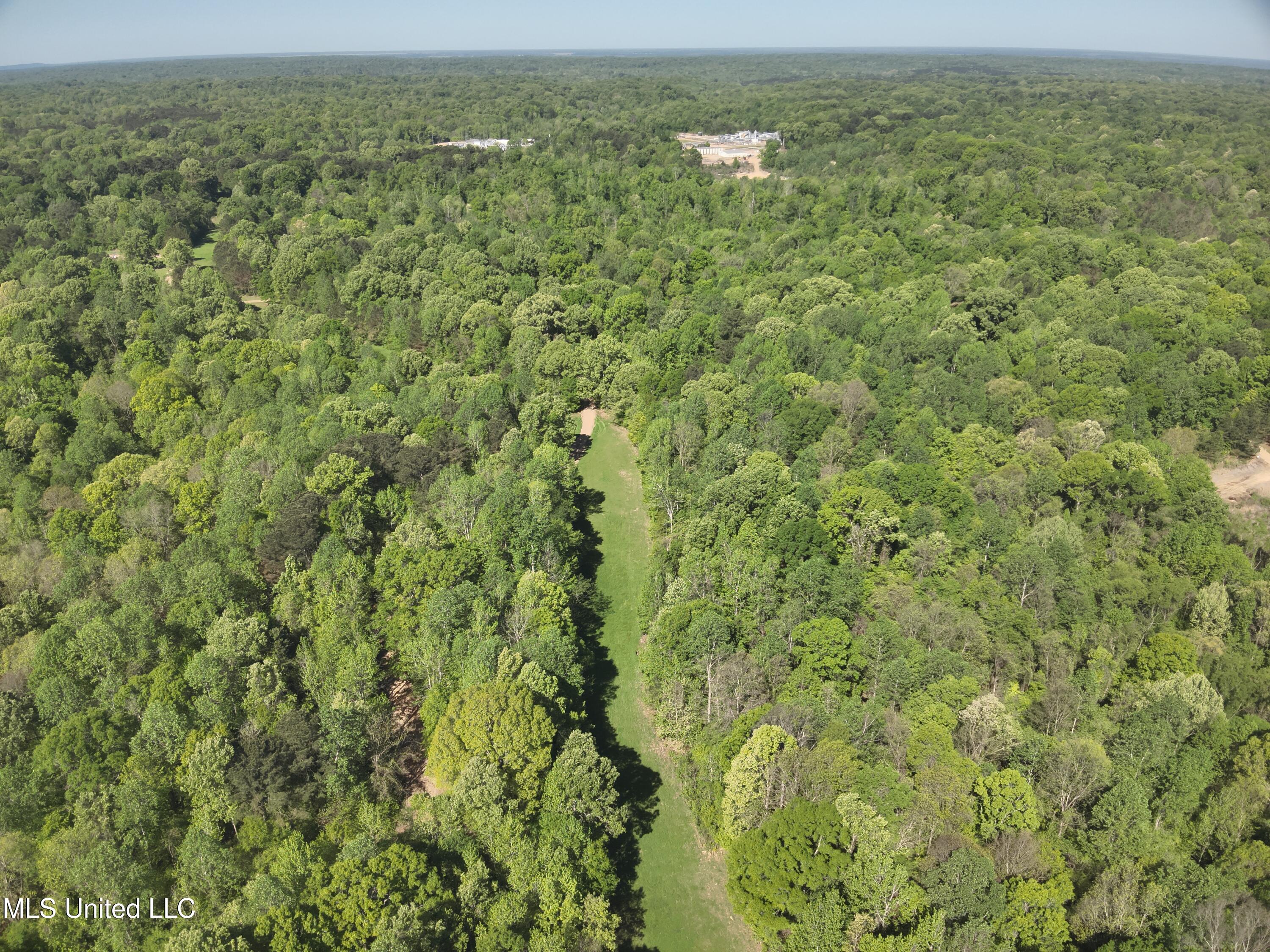 Anding Oil City Road Bentonia, MS 39040 - Photo 16 of 35 DJI_20250411101345_0027_V