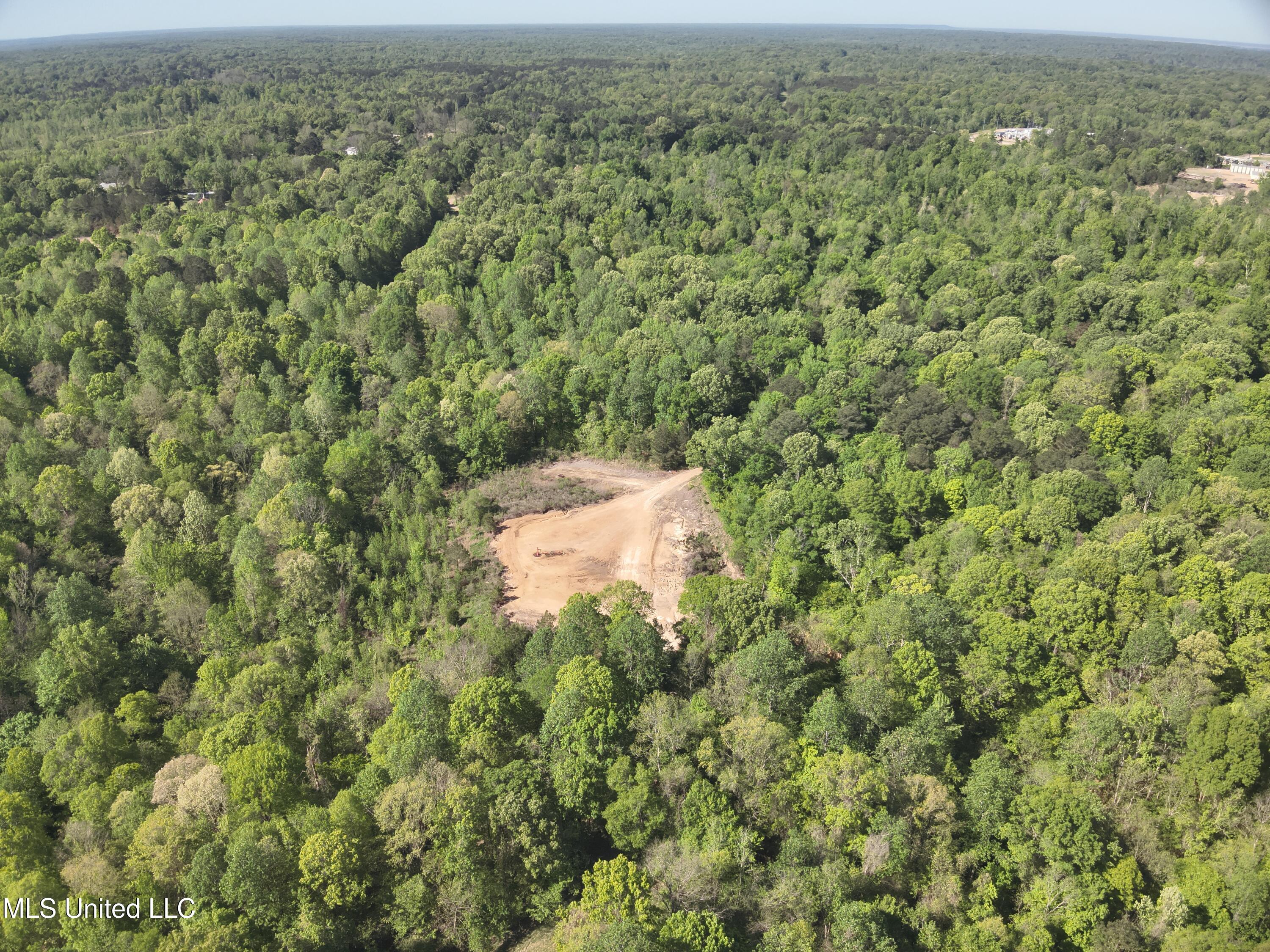 Anding Oil City Road Bentonia, MS 39040 - Photo 9 of 35 DJI_20250411100623_0015_V