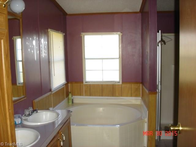 7758 Ferrin Road Browns Summit, NC 27214 - Photo 4 of 9 Gallery Image 4