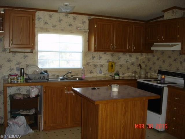 7758 Ferrin Road Browns Summit, NC 27214 - Photo 6 of 9 Gallery Image 6