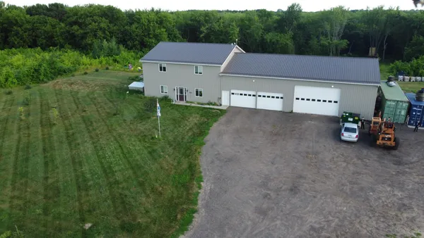 $595,000 | 2818 337th Lane Northwest, Cambridge, MN 55008