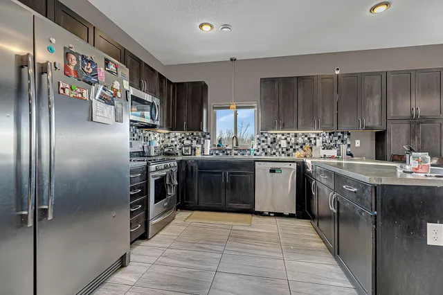 $595,000 | 2818 337th Lane Northwest, Cambridge, MN 55008