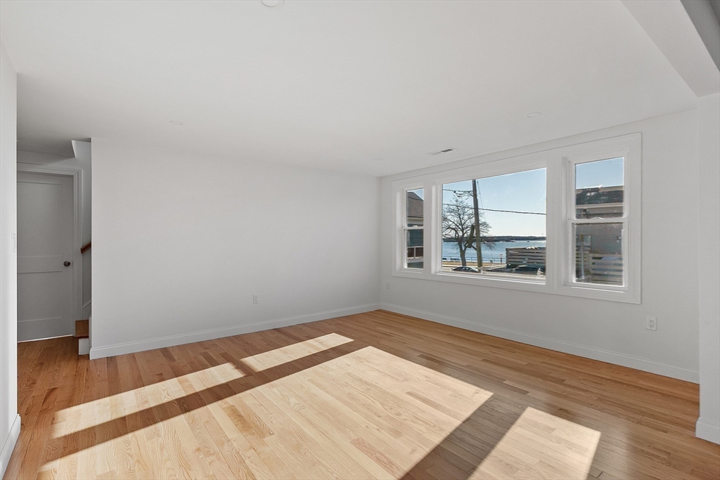 55 Mansfield Street, Unit B Gloucester, MA 01930 - Photo 6 of 19