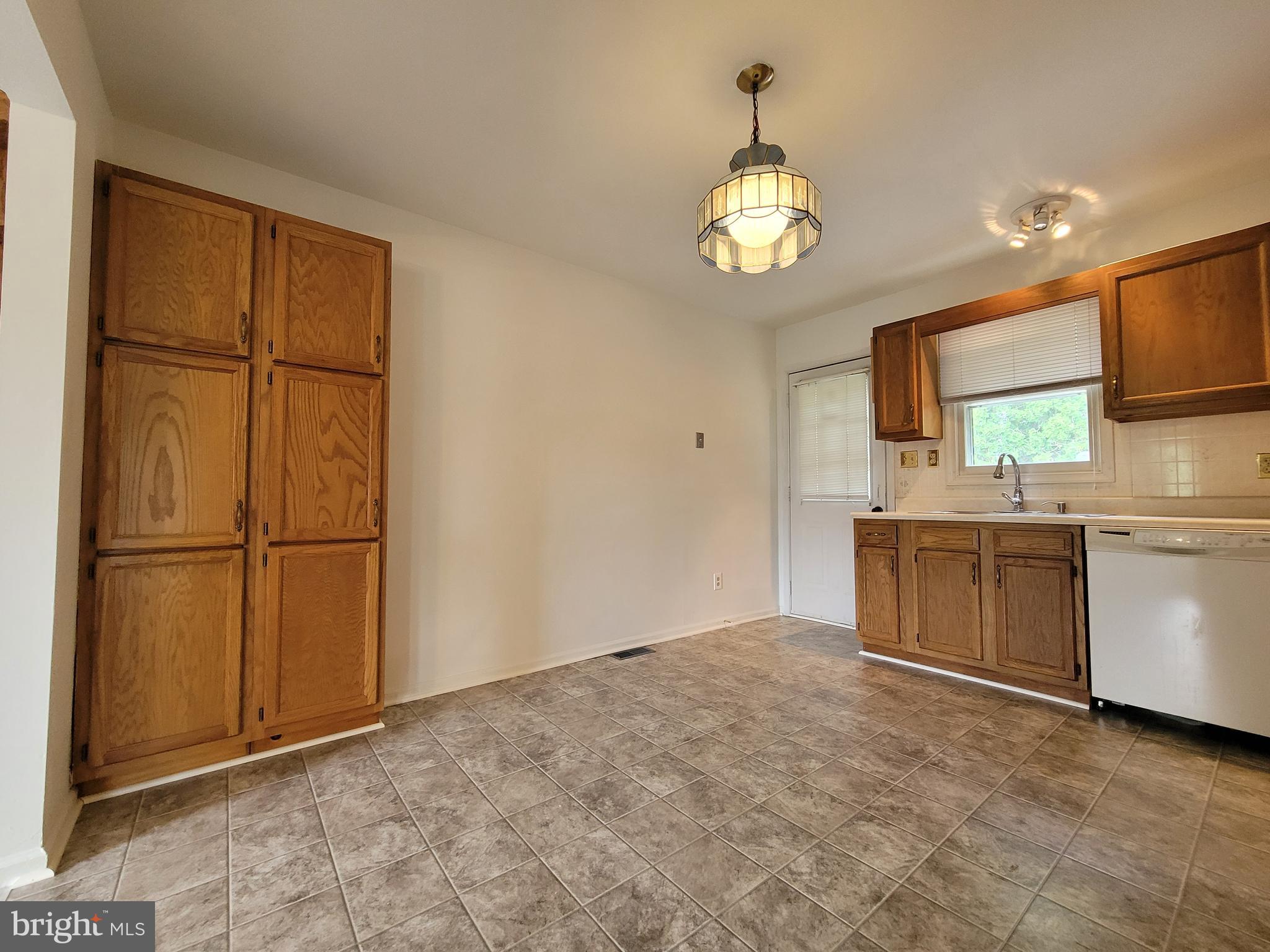 200 Locust Lane Elkton, MD 21921 - Photo 7 of 20