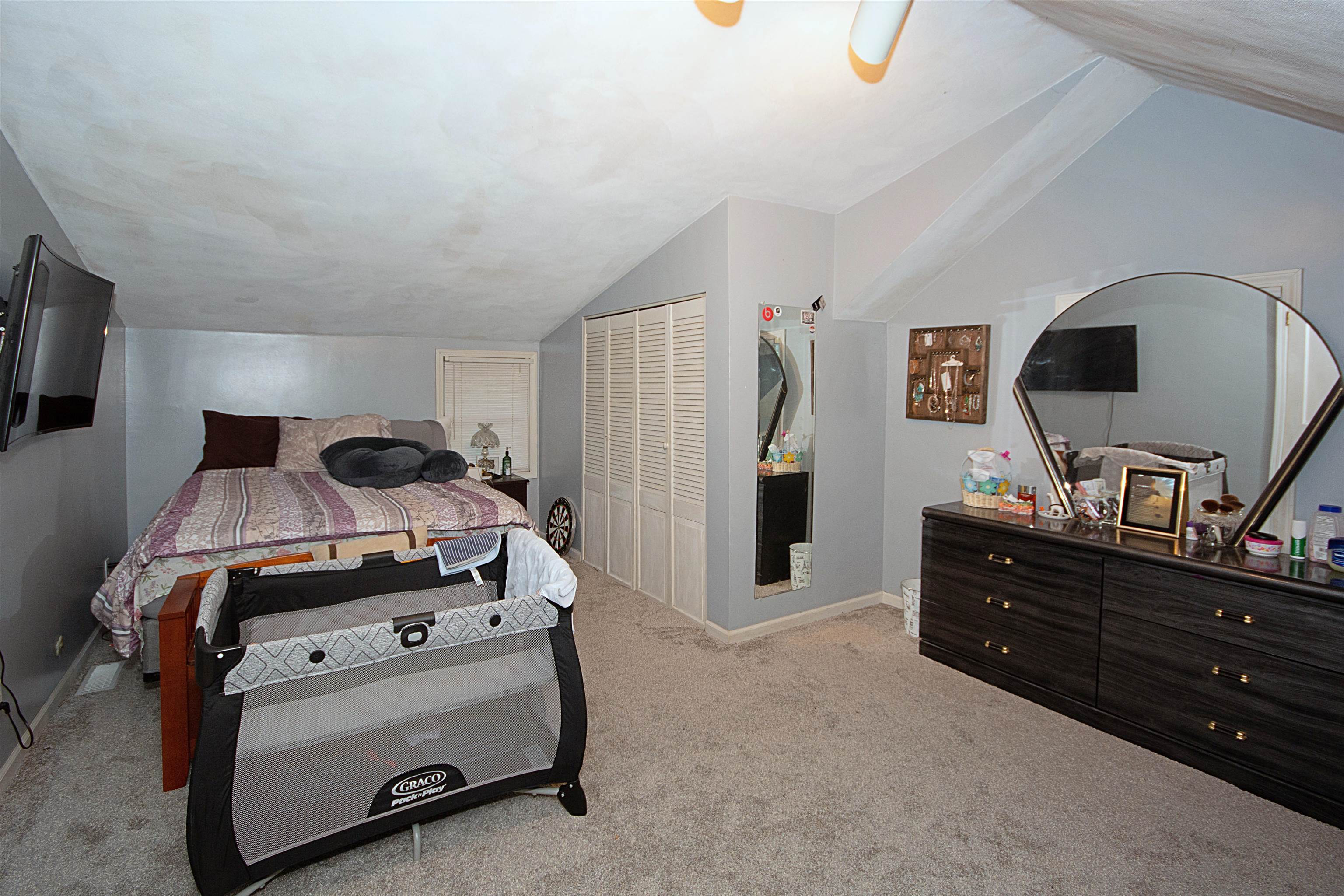 1823 Nebraska Road Rockford, IL 61108 - Photo 18 of 20 Gallery Image 18