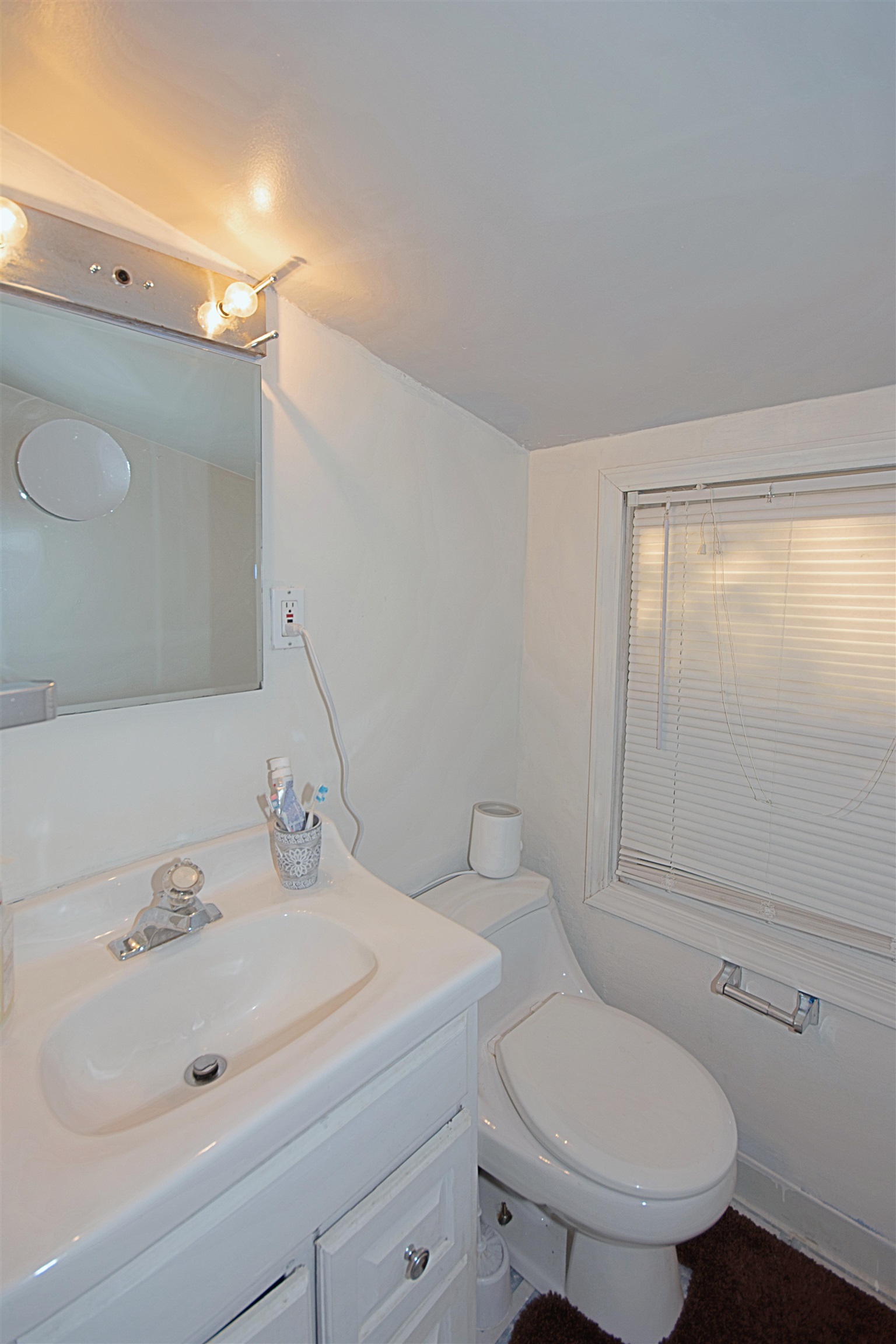 1823 Nebraska Road Rockford, IL 61108 - Photo 19 of 20 Gallery Image 19