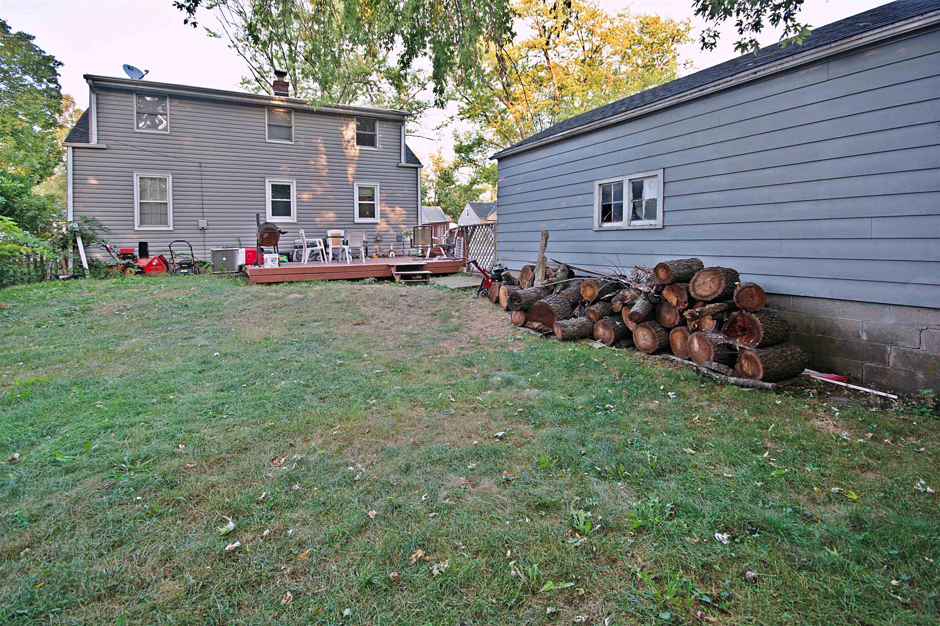 1823 Nebraska Road Rockford, IL 61108 - Photo 3 of 20 Gallery Image 3