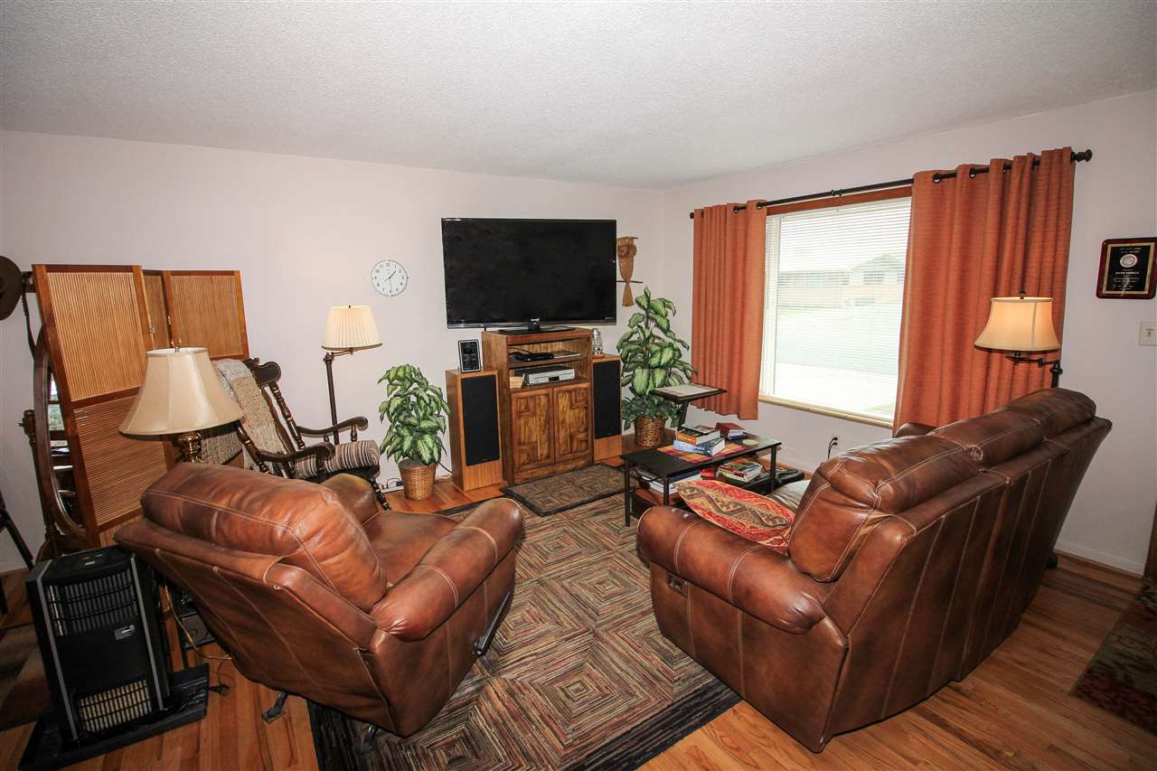 2112 Zion Road Grand Junction, CO 81507 - Photo 3 of 26 Gallery Image 3
