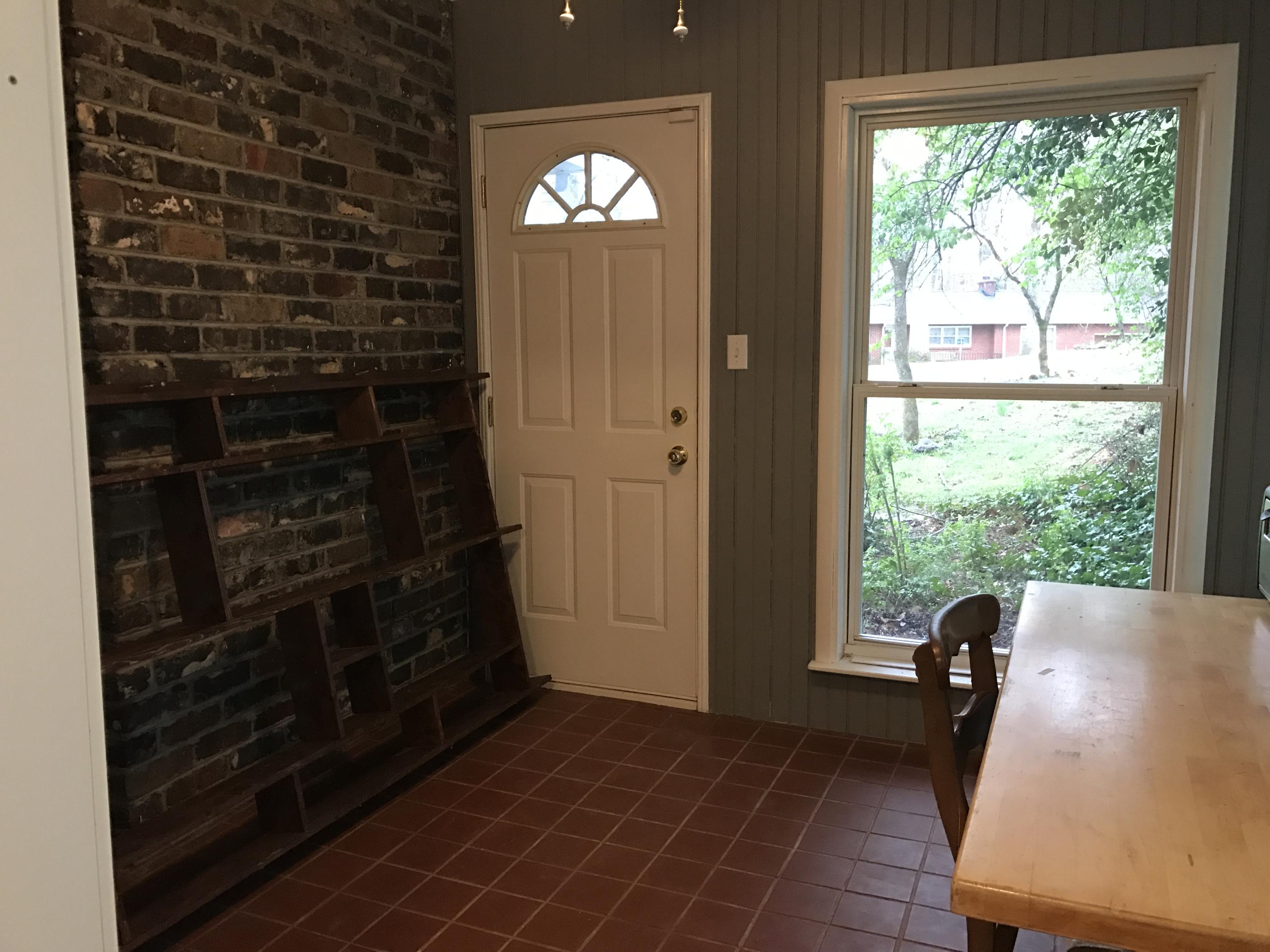 202 Maple Loop Road Knoxville, TN 37920 - Photo 14 of 28 Office or Sunroom