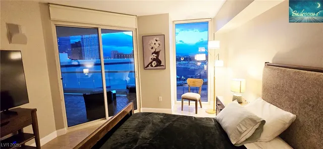 $4,000 | 2747 Paradise Road, Unit 2206, Las Vegas, NV 89109