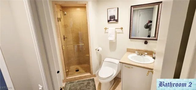 $4,000 | 2747 Paradise Road, Unit 2206, Las Vegas, NV 89109