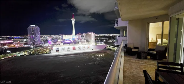 $4,000 | 2747 Paradise Road, Unit 2206, Las Vegas, NV 89109