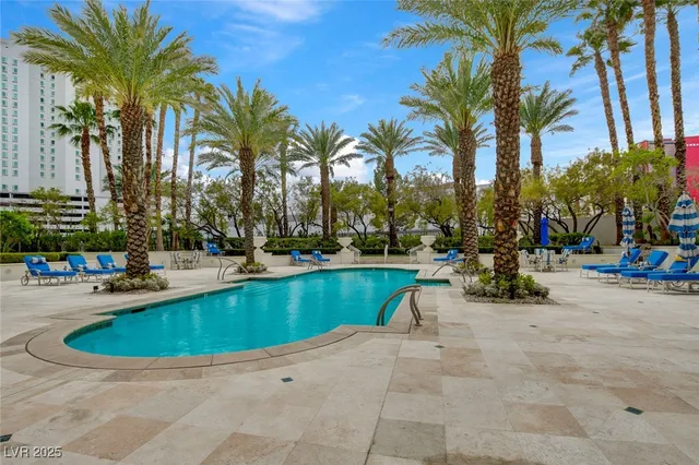 $4,000 | 2747 Paradise Road, Unit 2206, Las Vegas, NV 89109