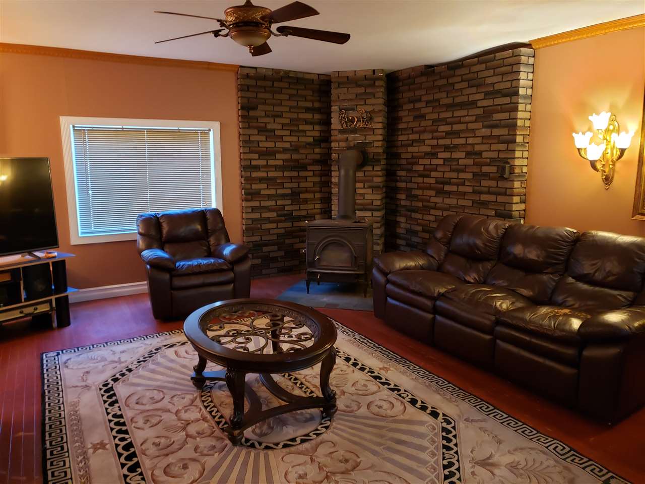 222 Daniel Plummer Road Goffstown, NH 03045 - Photo 5 of 24