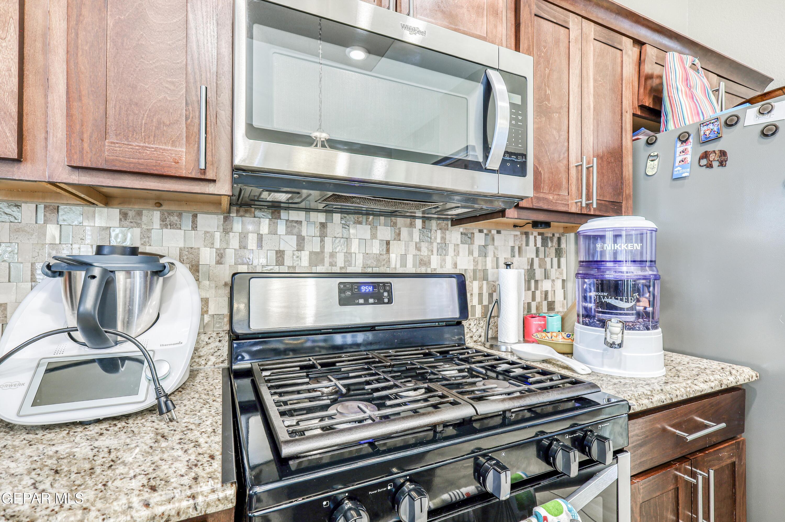 6068 Rivet Place El Paso, TX 79932 - Photo 17 of 73 IMG_8383_HDR