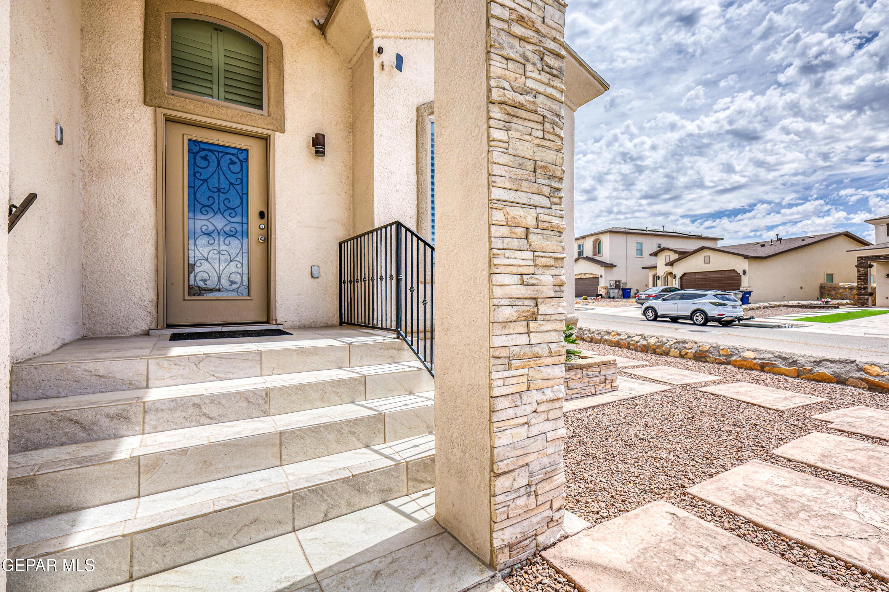 6068 Rivet Place El Paso, TX 79932 - Photo 4 of 73 7