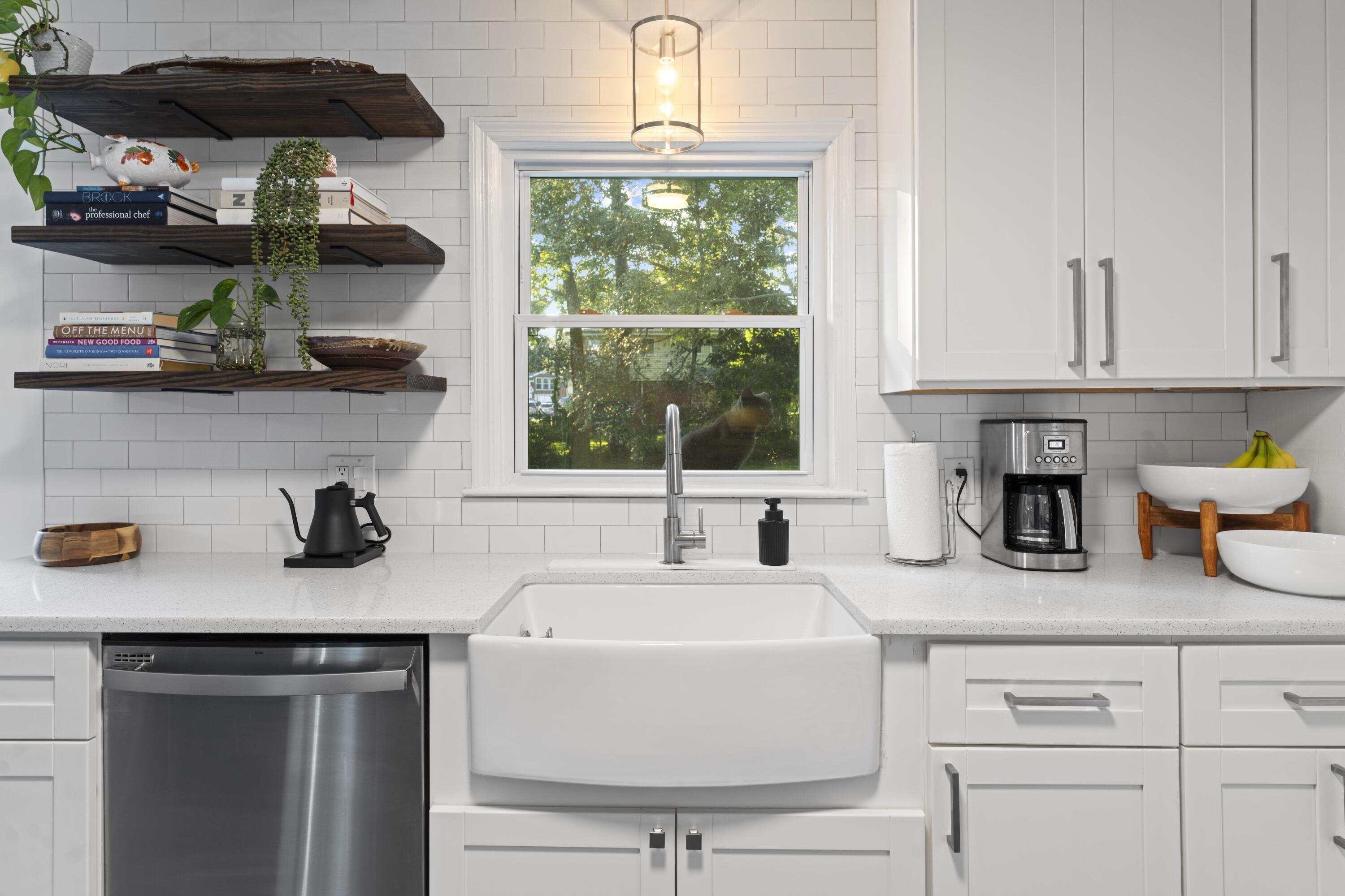 1242 Springhill Road Hanahan, SC 29410 - Photo 13 of 35 Kitchen