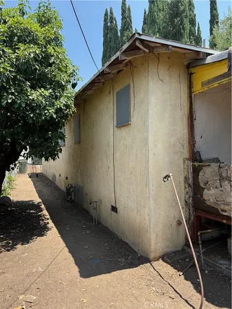 a view of yard with patio