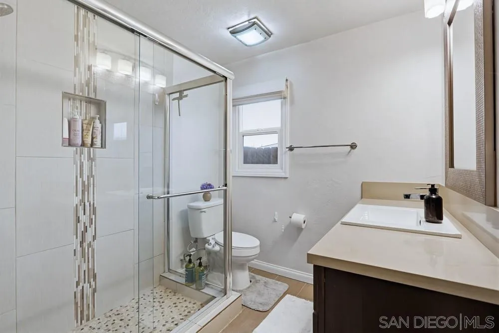 14127 Tobiasson Road Poway, CA 92064 - Photo 23 of 41 Gallery Image 23