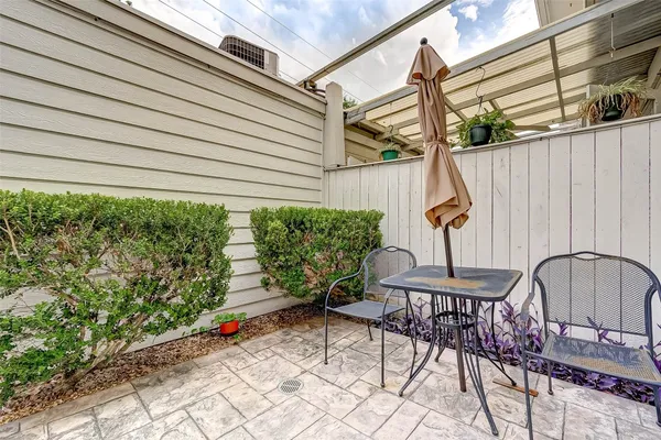 $2,250 | 5976 Woodway Place Court, Houston, TX 77057