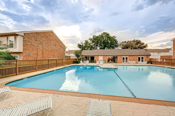 $2,250 | 5976 Woodway Place Court, Houston, TX 77057