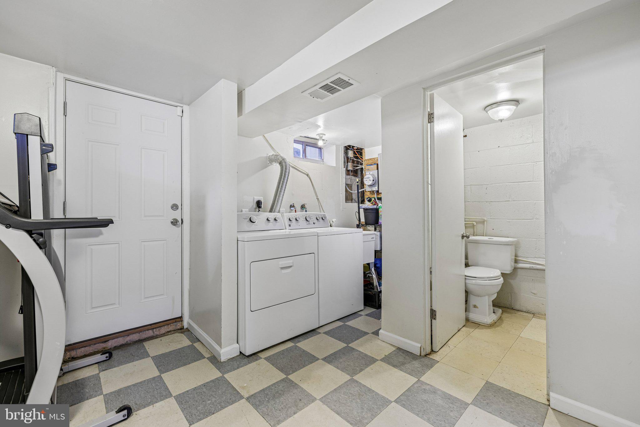 1640 Poles Road Baltimore, MD 21221 - Photo 29 of 55 Gallery Image 29