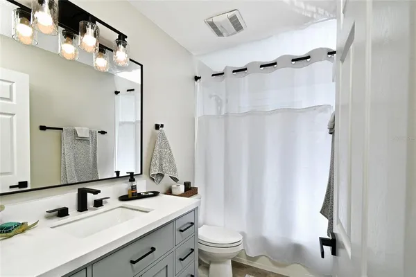 $589,000 | 3945 Cape Cole Boulevard, Punta Gorda, FL 33955