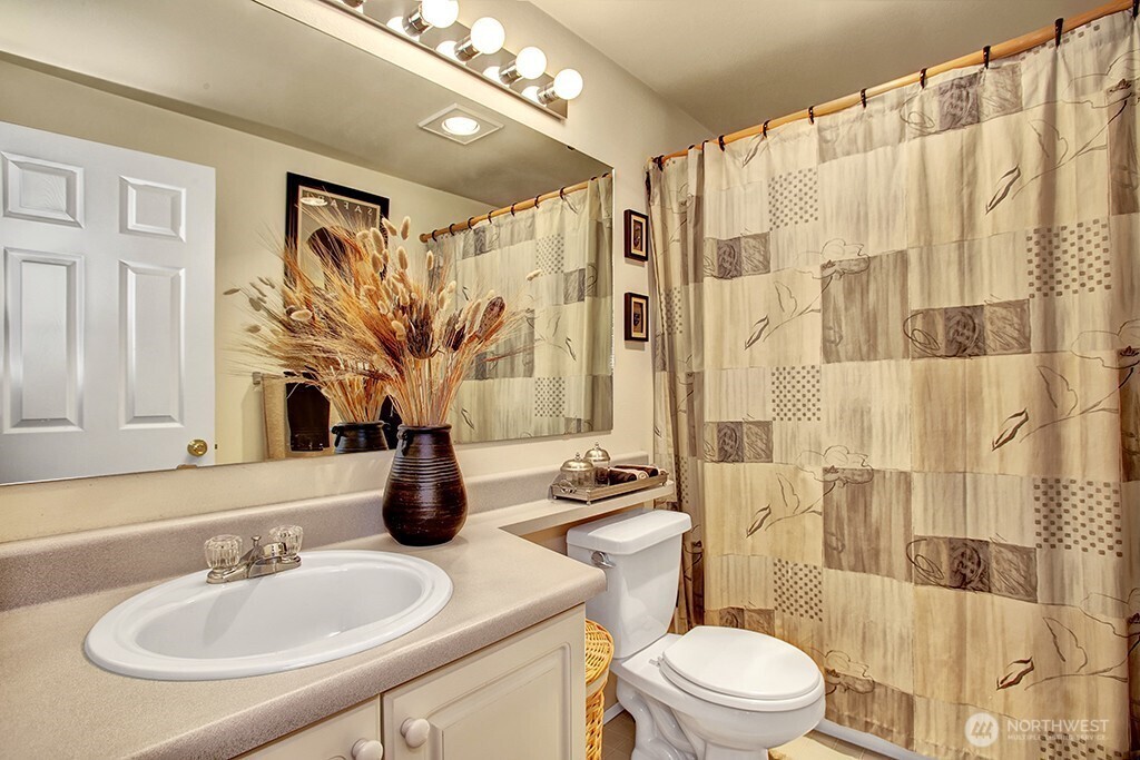 10824 Southeast 170th Street, Unit B304 Renton, WA 98055 - Photo 9 of 12