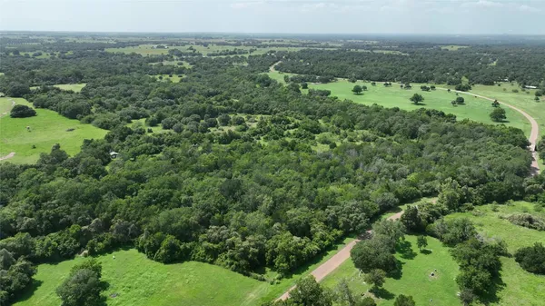 $743,000 | 1359 County Road 208, Weimar, TX 78962