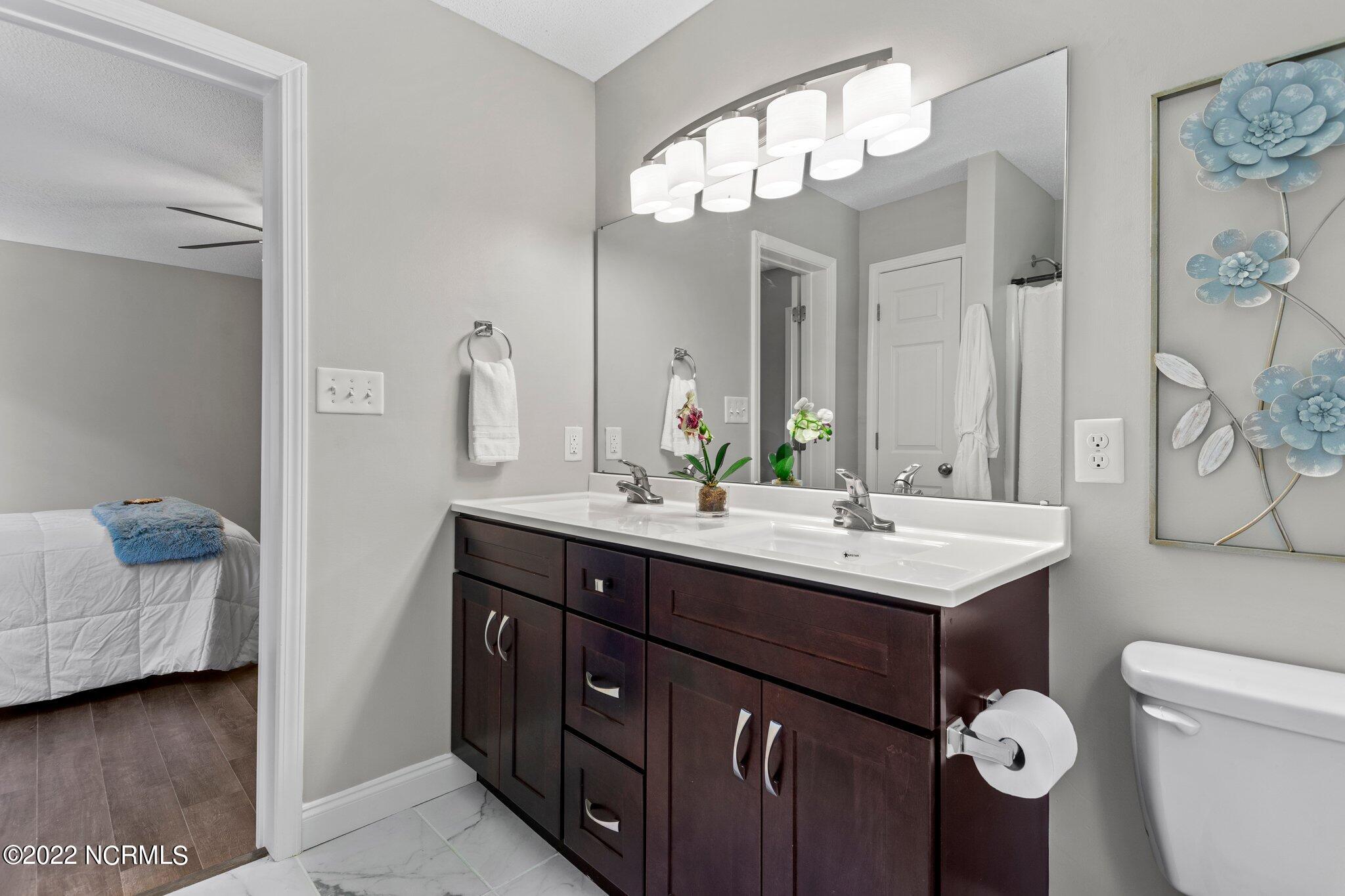 418 Rhodestown Road Jacksonville, NC 28540 - Photo 35 of 45 35-web-or-mls-DSC08185