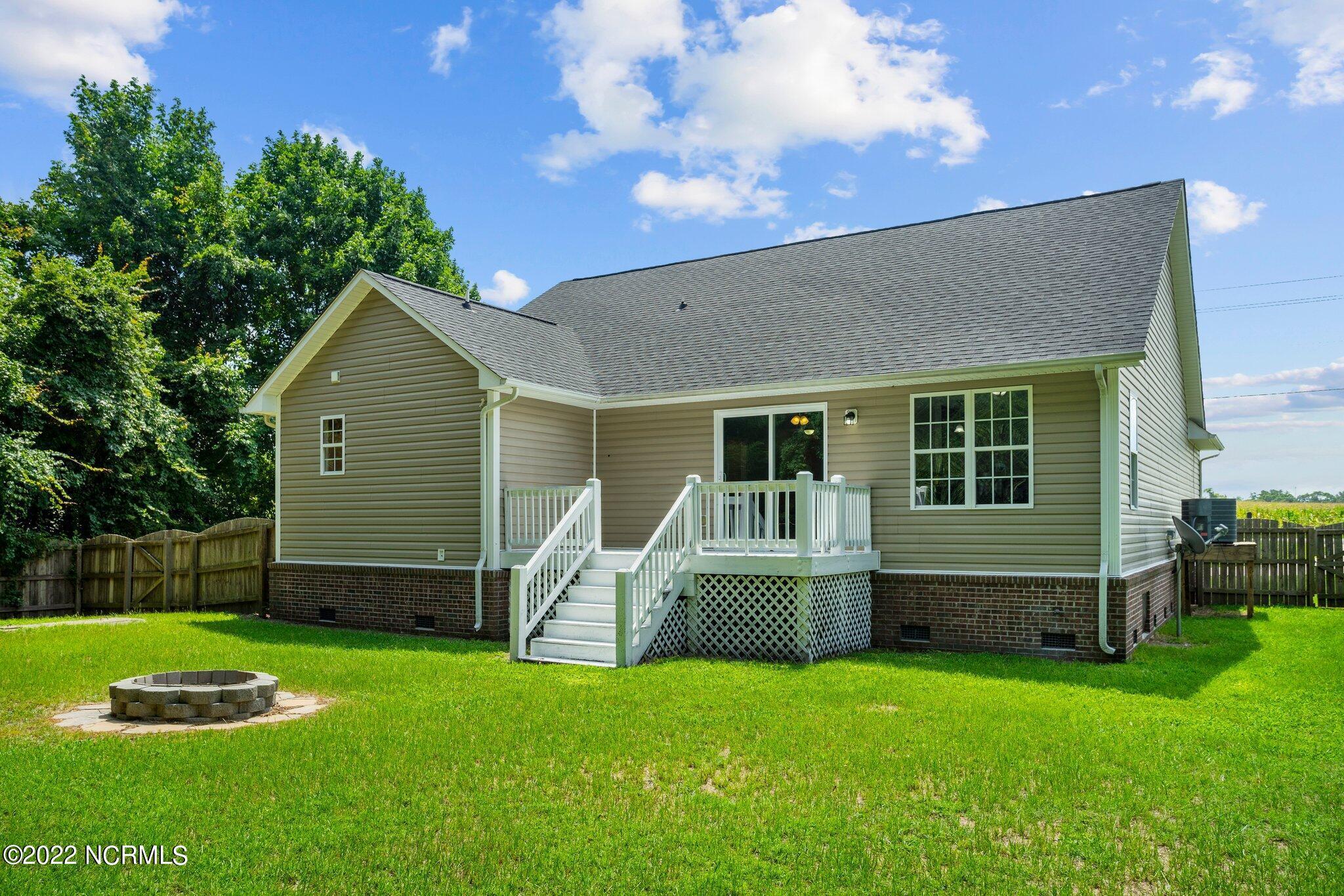 418 Rhodestown Road Jacksonville, NC 28540 - Photo 6 of 45 6-web-or-mls-DSC08093