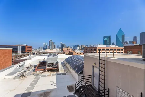 a picture of city view