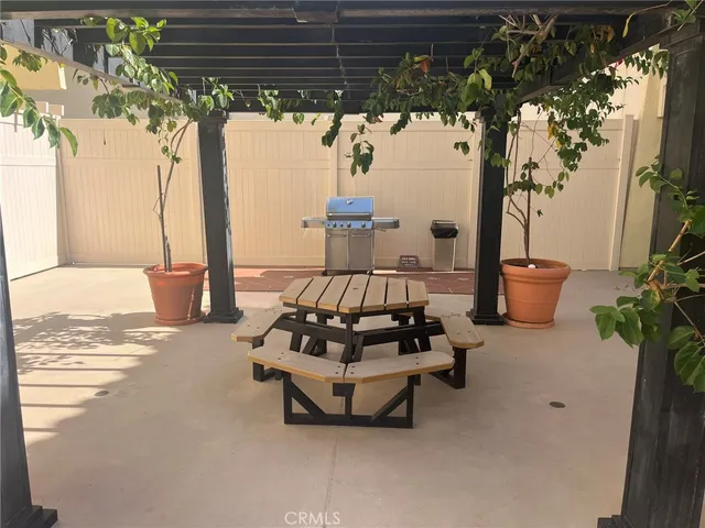 $3,750 | 1707 Pacific Coast Highway, Unit 125, Hermosa Beach, CA 90254