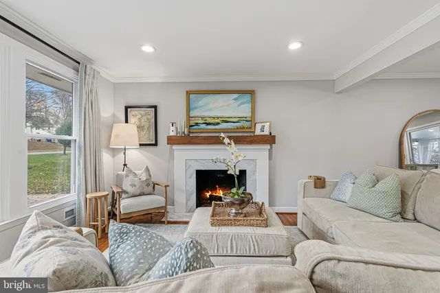 $575,000 | 231 East Timonium Road, Lutherville-Timonium, MD 21093