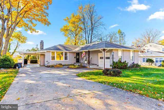 $575,000 | 231 East Timonium Road, Lutherville-Timonium, MD 21093