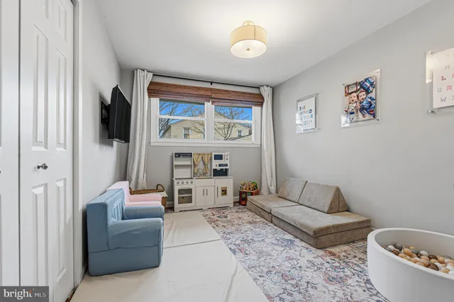 $575,000 | 231 East Timonium Road, Lutherville-Timonium, MD 21093