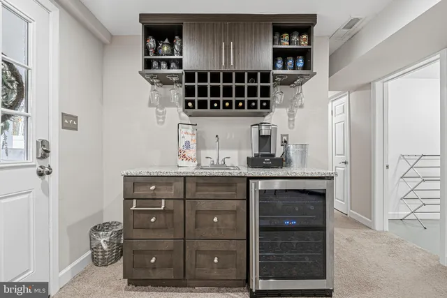 $575,000 | 231 East Timonium Road, Lutherville-Timonium, MD 21093