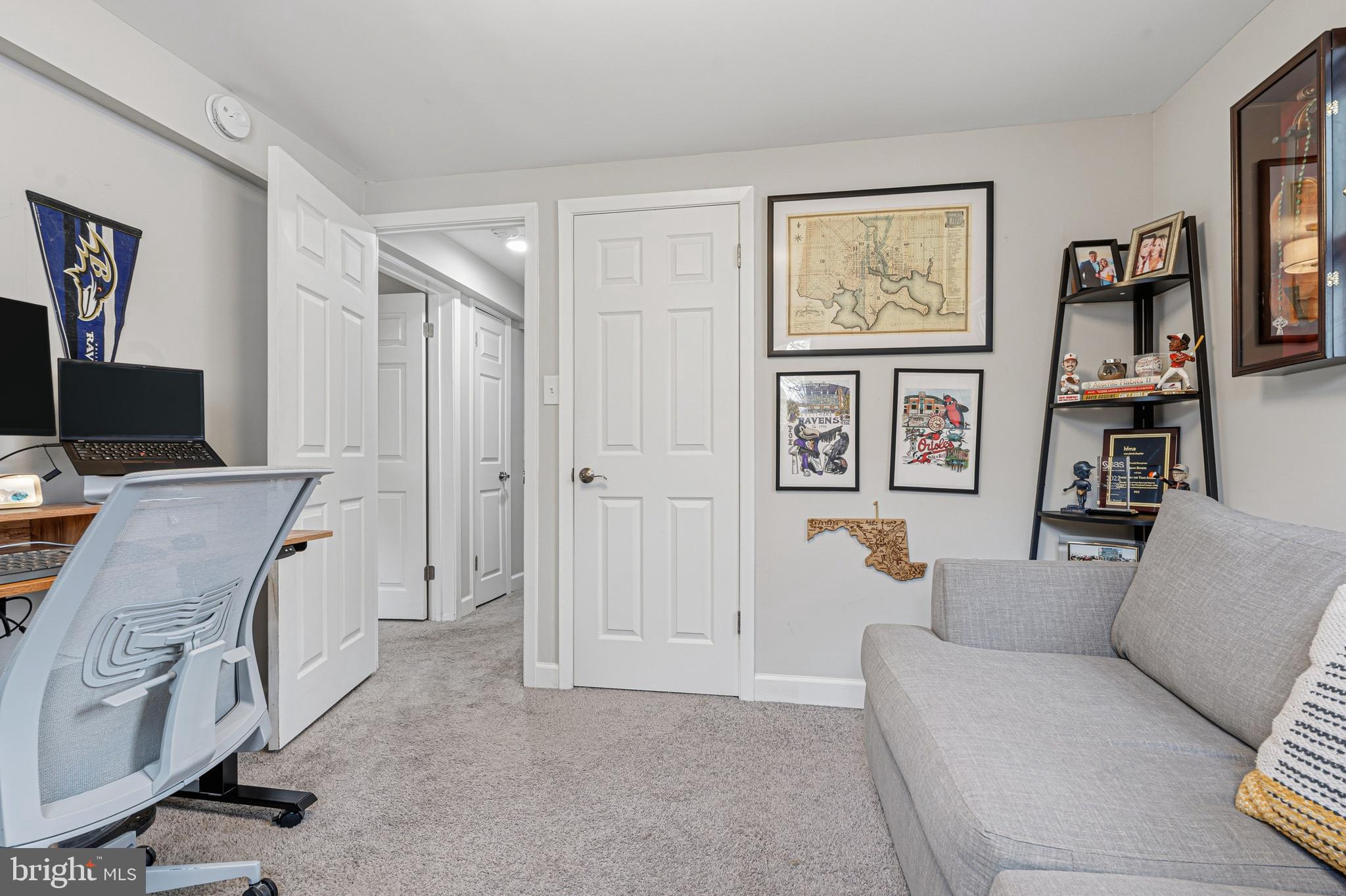 231 East Timonium Road Lutherville-Timonium, MD 21093 - Photo 49 of 66 a view of a livingroom with workspace and a couch